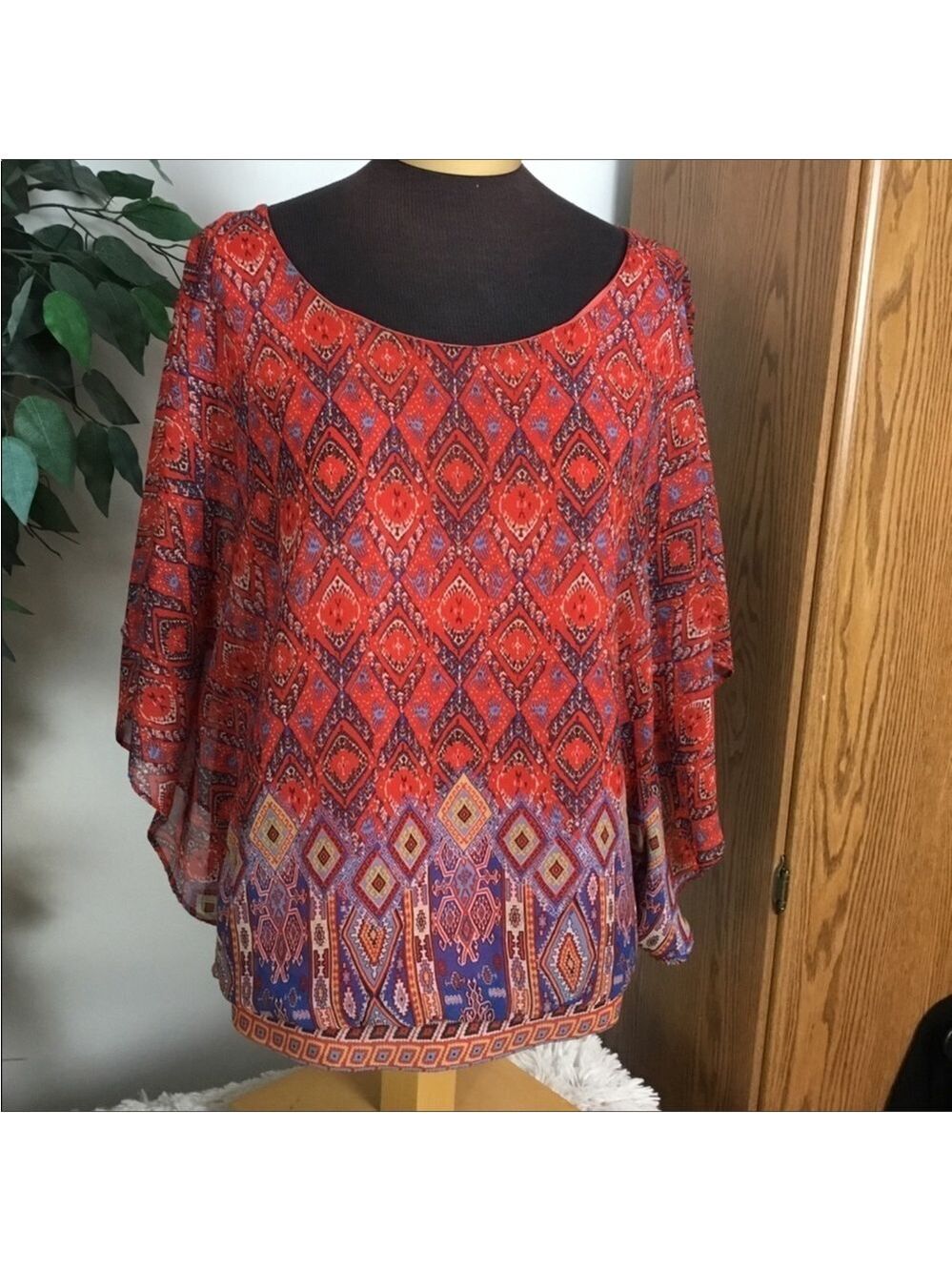 ROZ & Ali blouse Woman’s 1X multi color partially lined tribal print kim…
